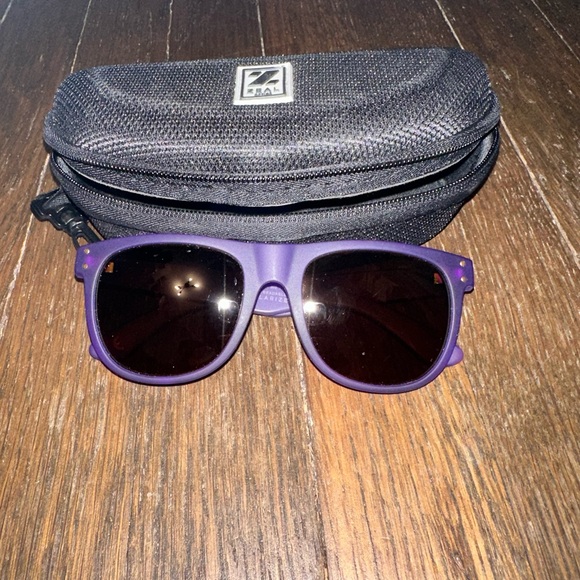 NEW! Zeal Ace Polarized Sunglasses in Purple - Picture 2 of 3